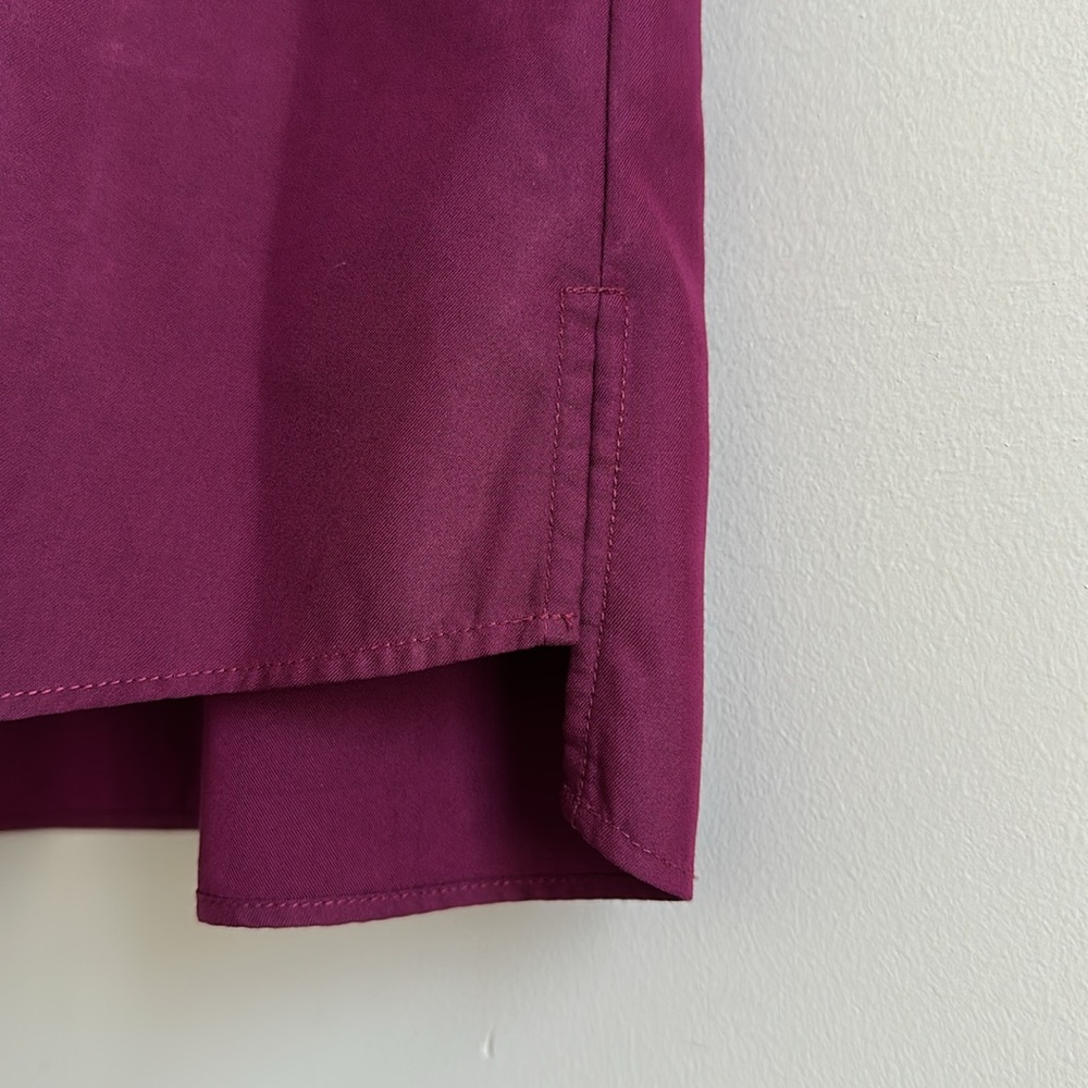Uniqlo Women’s Button-Up Drawstring Waist Dress - Picture 16 of 16